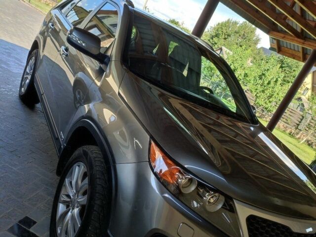 Серый Киа Соренто, объемом двигателя 2.2 л и пробегом 96 тыс. км за 14999 $, фото 1 на Automoto.ua