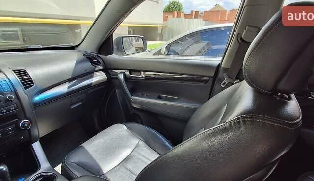 Сірий Кіа Соренто, об'ємом двигуна 2.36 л та пробігом 162 тис. км за 11500 $, фото 13 на Automoto.ua