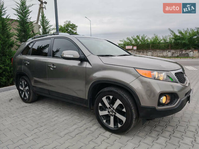 Серый Киа Соренто, объемом двигателя 2.2 л и пробегом 145 тыс. км за 15500 $, фото 9 на Automoto.ua