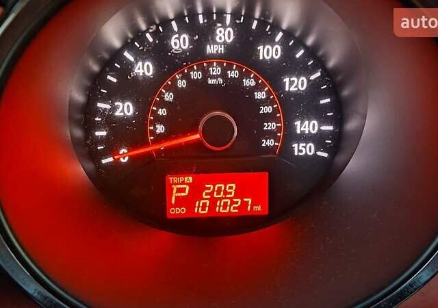 Сірий Кіа Соренто, об'ємом двигуна 2.36 л та пробігом 162 тис. км за 11500 $, фото 2 на Automoto.ua