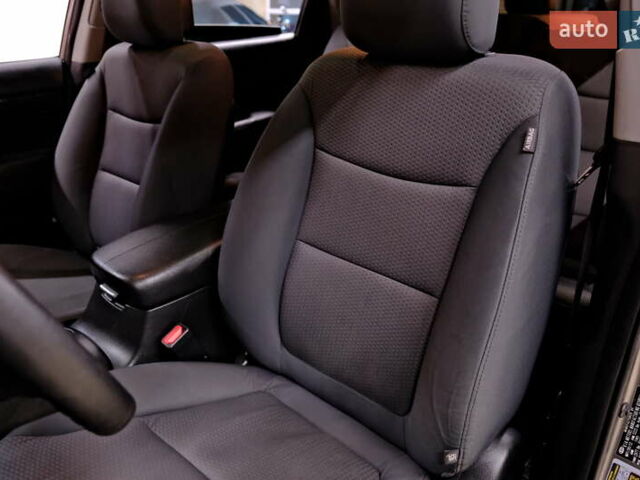 Серый Киа Соренто, объемом двигателя 2.4 л и пробегом 180 тыс. км за 11900 $, фото 30 на Automoto.ua