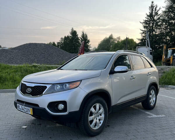 Сірий Кіа Соренто, об'ємом двигуна 2.4 л та пробігом 219 тис. км за 8999 $, фото 7 на Automoto.ua