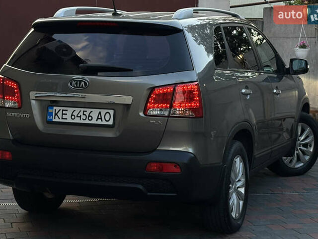 Сірий Кіа Соренто, об'ємом двигуна 2 л та пробігом 150 тис. км за 14700 $, фото 25 на Automoto.ua