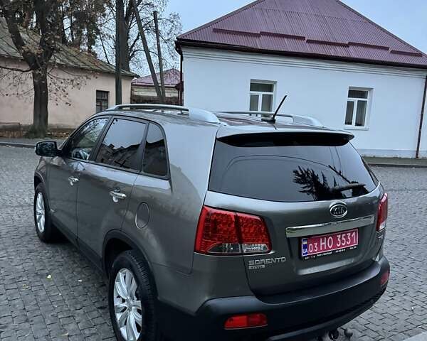 Серый Киа Соренто, объемом двигателя 2.2 л и пробегом 217 тыс. км за 15200 $, фото 16 на Automoto.ua