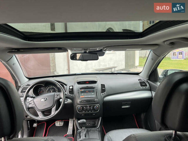 Серый Киа Соренто, объемом двигателя 2.2 л и пробегом 234 тыс. км за 16500 $, фото 14 на Automoto.ua