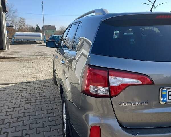 Серый Киа Соренто, объемом двигателя 2.4 л и пробегом 246 тыс. км за 12200 $, фото 7 на Automoto.ua