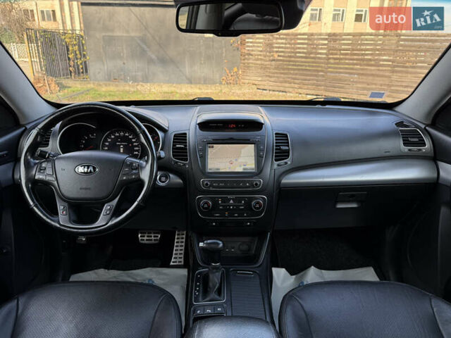 Серый Киа Соренто, объемом двигателя 2.2 л и пробегом 265 тыс. км за 15800 $, фото 28 на Automoto.ua