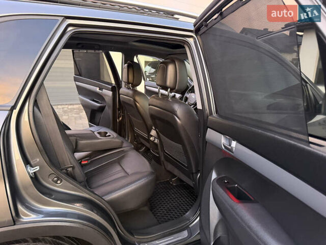 Сірий Кіа Соренто, об'ємом двигуна 2.2 л та пробігом 198 тис. км за 16900 $, фото 25 на Automoto.ua
