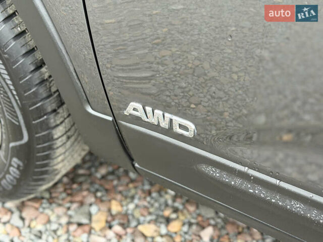 Серый Киа Соренто, объемом двигателя 2.2 л и пробегом 143 тыс. км за 17400 $, фото 12 на Automoto.ua