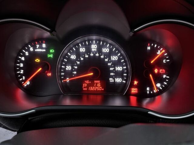 Серый Киа Соренто, объемом двигателя 2.3 л и пробегом 212 тыс. км за 12000 $, фото 8 на Automoto.ua