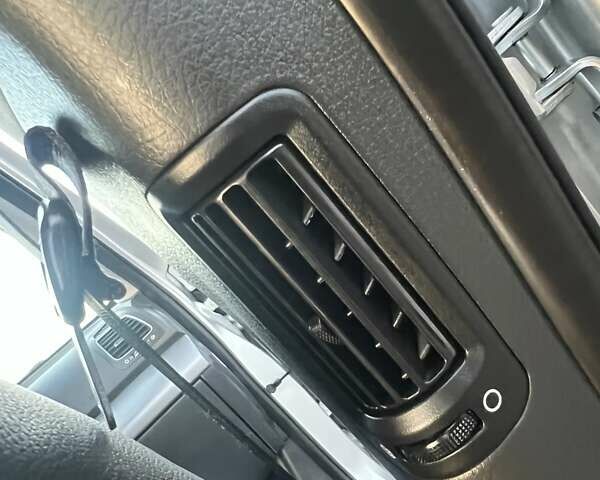 Серый Киа Соренто, объемом двигателя 2.2 л и пробегом 170 тыс. км за 17799 $, фото 124 на Automoto.ua