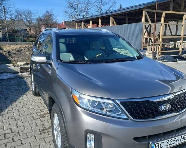 Серый Киа Соренто, объемом двигателя 2.4 л и пробегом 246 тыс. км за 12200 $, фото 2 на Automoto.ua
