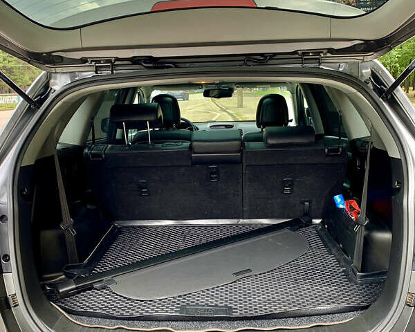 Сірий Кіа Соренто, об'ємом двигуна 2.2 л та пробігом 180 тис. км за 17700 $, фото 3 на Automoto.ua