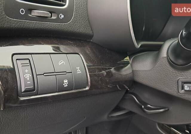 Серый Киа Соренто, объемом двигателя 2 л и пробегом 144 тыс. км за 16900 $, фото 9 на Automoto.ua