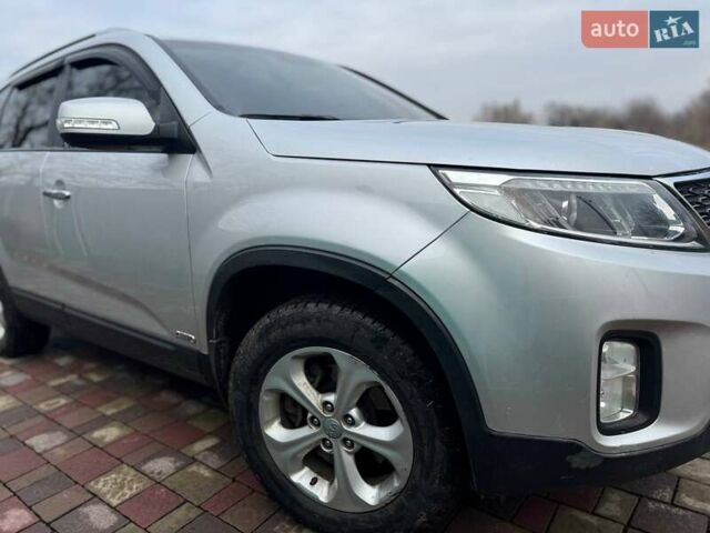 Серый Киа Соренто, объемом двигателя 2.2 л и пробегом 199 тыс. км за 15200 $, фото 7 на Automoto.ua