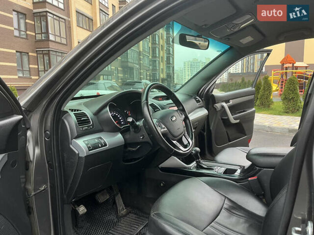 Серый Киа Соренто, объемом двигателя 2.2 л и пробегом 186 тыс. км за 14800 $, фото 24 на Automoto.ua