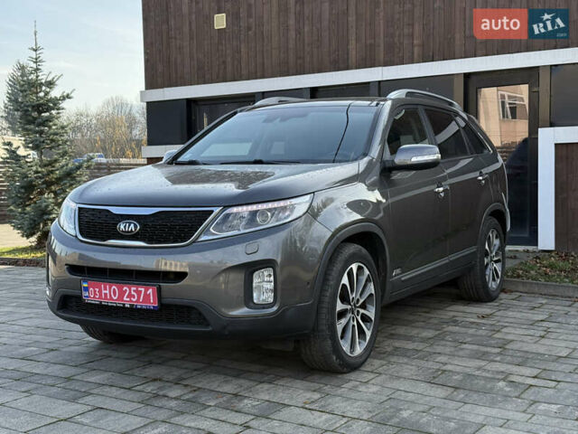 Серый Киа Соренто, объемом двигателя 2.2 л и пробегом 265 тыс. км за 15800 $, фото 9 на Automoto.ua