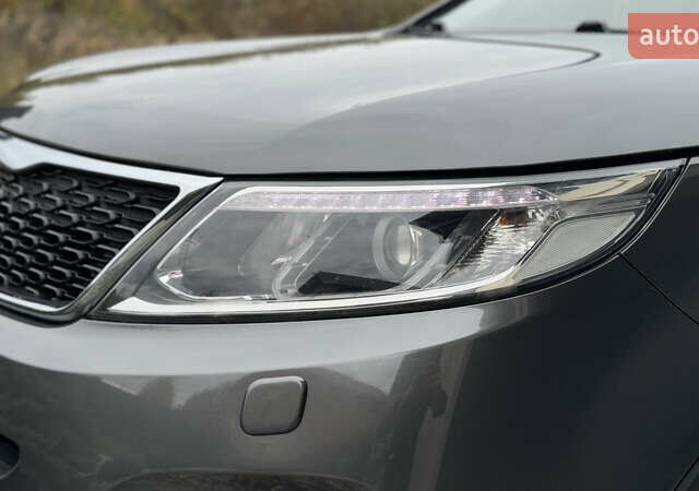 Сірий Кіа Соренто, об'ємом двигуна 2.2 л та пробігом 230 тис. км за 17100 $, фото 23 на Automoto.ua