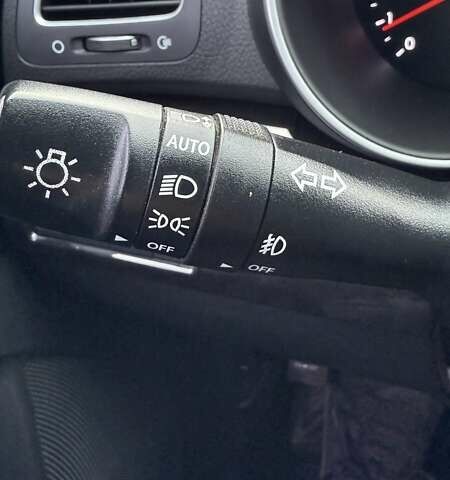 Сірий Кіа Соренто, об'ємом двигуна 2 л та пробігом 229 тис. км за 16275 $, фото 26 на Automoto.ua