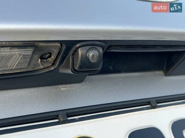 Серый Киа Соренто, объемом двигателя 2.2 л и пробегом 170 тыс. км за 17799 $, фото 115 на Automoto.ua