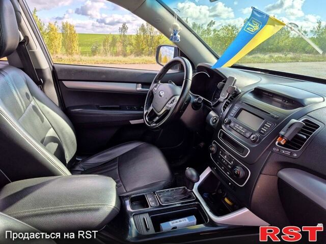 Серый Киа Соренто, объемом двигателя 2.2 л и пробегом 186 тыс. км за 14500 $, фото 8 на Automoto.ua