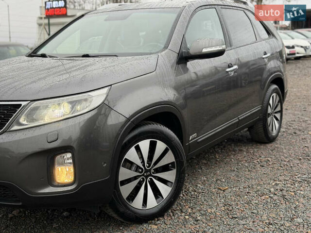 Серый Киа Соренто, объемом двигателя 2.2 л и пробегом 143 тыс. км за 17400 $, фото 48 на Automoto.ua