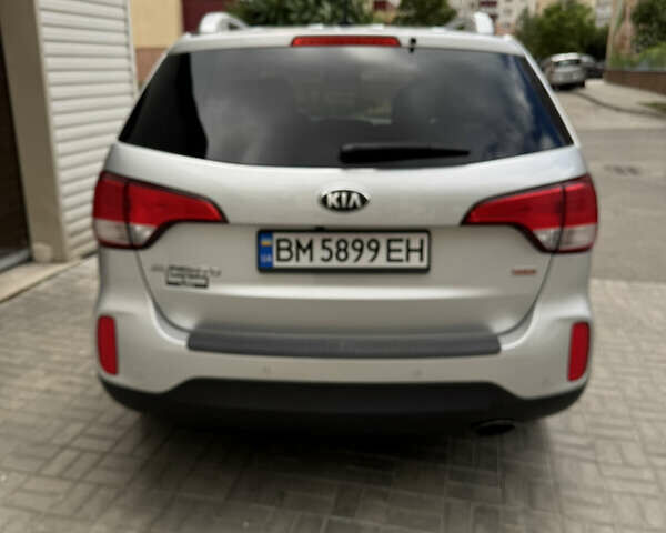 Киа Соренто 2013 в Сумах на Automoto.ua Серый Киа Соренто, объемом двигателя 2.36 л и пробегом 170 тыс. км за 11000 $, фото 5 на Automoto.ua