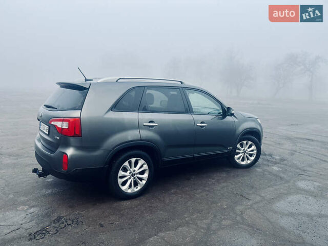 Серый Киа Соренто, объемом двигателя 2.2 л и пробегом 212 тыс. км за 16300 $, фото 5 на Automoto.ua