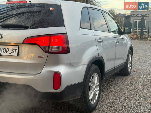 Серый Киа Соренто, объемом двигателя 2.36 л и пробегом 195 тыс. км за 10900 $, фото 14 на Automoto.ua