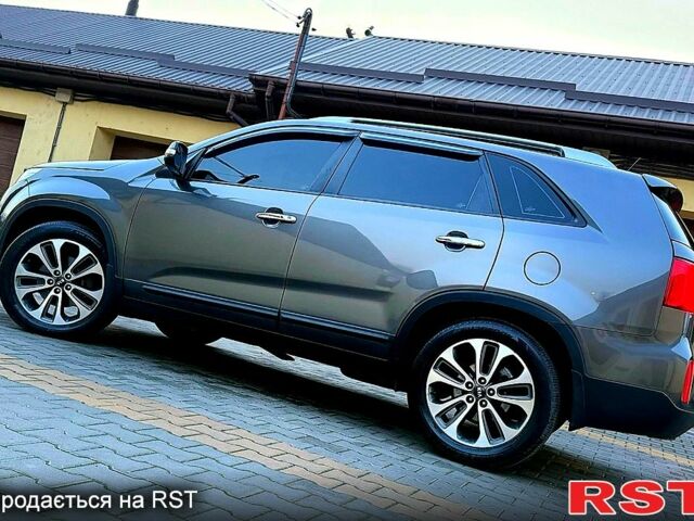 Сірий Кіа Соренто, об'ємом двигуна 20 л та пробігом 175 тис. км за 16500 $, фото 2 на Automoto.ua