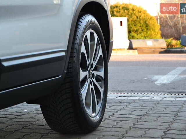 Серый Киа Соренто, объемом двигателя 2.2 л и пробегом 170 тыс. км за 17799 $, фото 25 на Automoto.ua