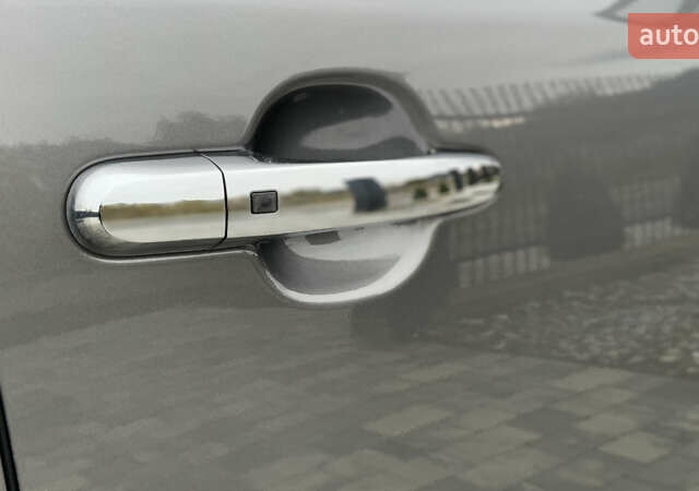 Сірий Кіа Соренто, об'ємом двигуна 2.2 л та пробігом 230 тис. км за 17100 $, фото 15 на Automoto.ua