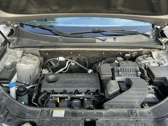 Серый Киа Соренто, объемом двигателя 2.4 л и пробегом 115 тыс. км за 11799 $, фото 6 на Automoto.ua