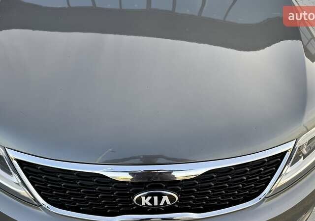 Серый Киа Соренто, объемом двигателя 2.2 л и пробегом 243 тыс. км за 16899 $, фото 11 на Automoto.ua