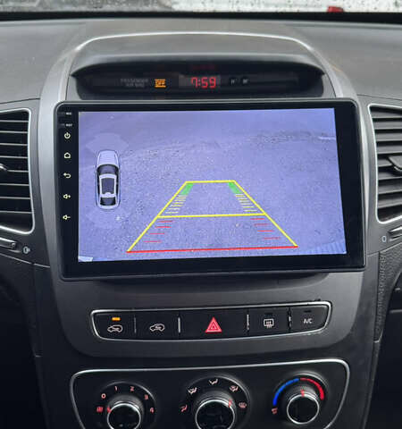 Киа Соренто 2013 в Сумах на Automoto.ua Серый Киа Соренто, объемом двигателя 2.36 л и пробегом 170 тыс. км за 11000 $, фото 20 на Automoto.ua