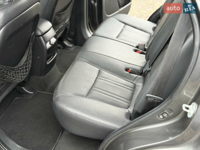 Серый Киа Соренто, объемом двигателя 2.2 л и пробегом 143 тыс. км за 17400 $, фото 34 на Automoto.ua