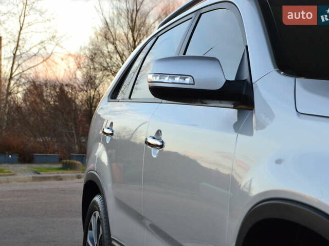 Серый Киа Соренто, объемом двигателя 2.2 л и пробегом 170 тыс. км за 17799 $, фото 87 на Automoto.ua