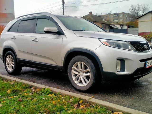 Серый Киа Соренто, объемом двигателя 2.4 л и пробегом 0 тыс. км за 12500 $, фото 3 на Automoto.ua