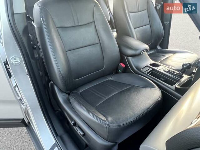 Серый Киа Соренто, объемом двигателя 2.2 л и пробегом 170 тыс. км за 17799 $, фото 126 на Automoto.ua