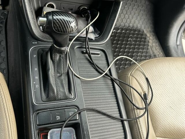 Серый Киа Соренто, объемом двигателя 2.2 л и пробегом 226 тыс. км за 13100 $, фото 5 на Automoto.ua