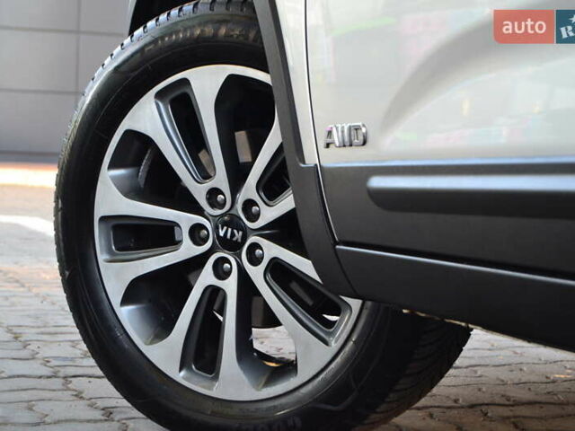 Серый Киа Соренто, объемом двигателя 2.2 л и пробегом 170 тыс. км за 17799 $, фото 39 на Automoto.ua