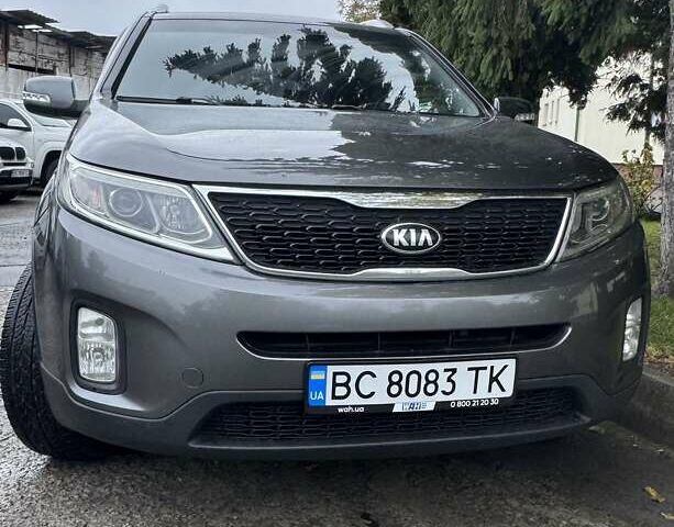 Серый Киа Соренто, объемом двигателя 2.2 л и пробегом 285 тыс. км за 13500 $, фото 2 на Automoto.ua