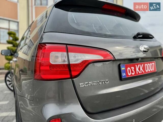 Серый Киа Соренто, объемом двигателя 2 л и пробегом 201 тыс. км за 16650 $, фото 43 на Automoto.ua
