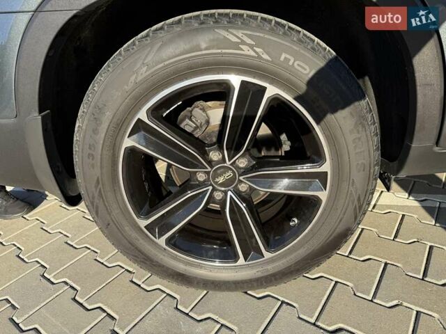 Кіа Соренто 2013 у Чернівцях на Automoto.ua Сірий Кіа Соренто, об'ємом двигуна 2.2 л та пробігом 216 тис. км за 15800 $, фото 67 на Automoto.ua