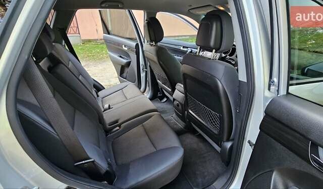 Киа Соренто 2013 в Киеве на Automoto.ua Серый Киа Соренто, объемом двигателя 2.4 л и пробегом 230 тыс. км за 9999 $, фото 14 на Automoto.ua