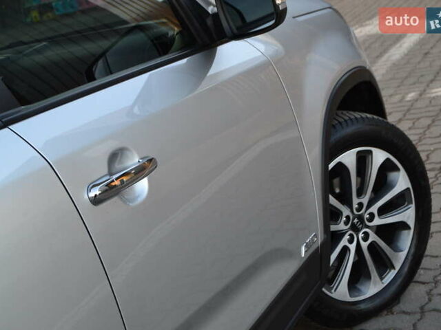 Серый Киа Соренто, объемом двигателя 2.2 л и пробегом 170 тыс. км за 17799 $, фото 80 на Automoto.ua