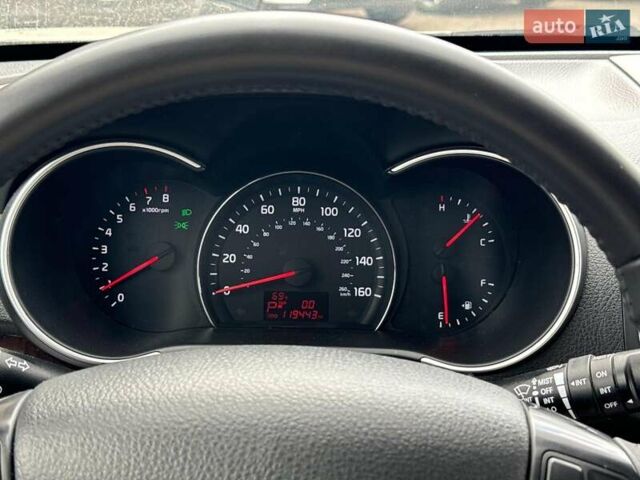 Серый Киа Соренто, объемом двигателя 2.4 л и пробегом 198 тыс. км за 12830 $, фото 28 на Automoto.ua