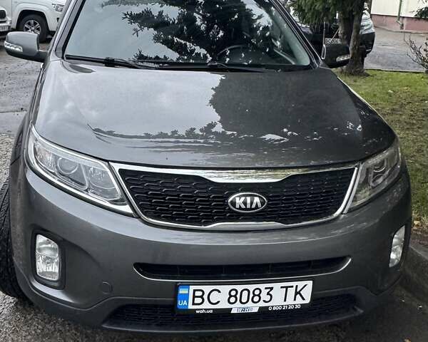 Серый Киа Соренто, объемом двигателя 2.2 л и пробегом 285 тыс. км за 13500 $, фото 4 на Automoto.ua