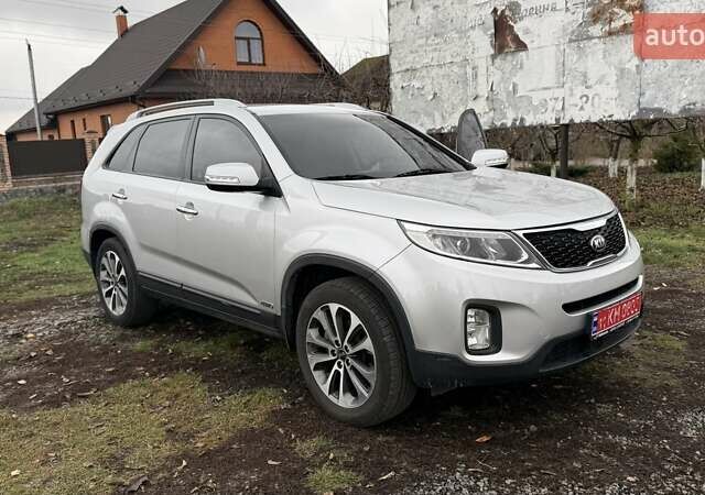 Сірий Кіа Соренто, об'ємом двигуна 2 л та пробігом 229 тис. км за 16275 $, фото 2 на Automoto.ua