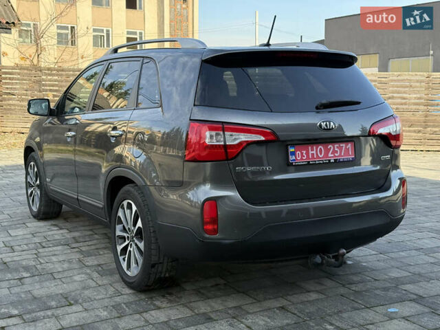 Серый Киа Соренто, объемом двигателя 2.2 л и пробегом 265 тыс. км за 15800 $, фото 16 на Automoto.ua